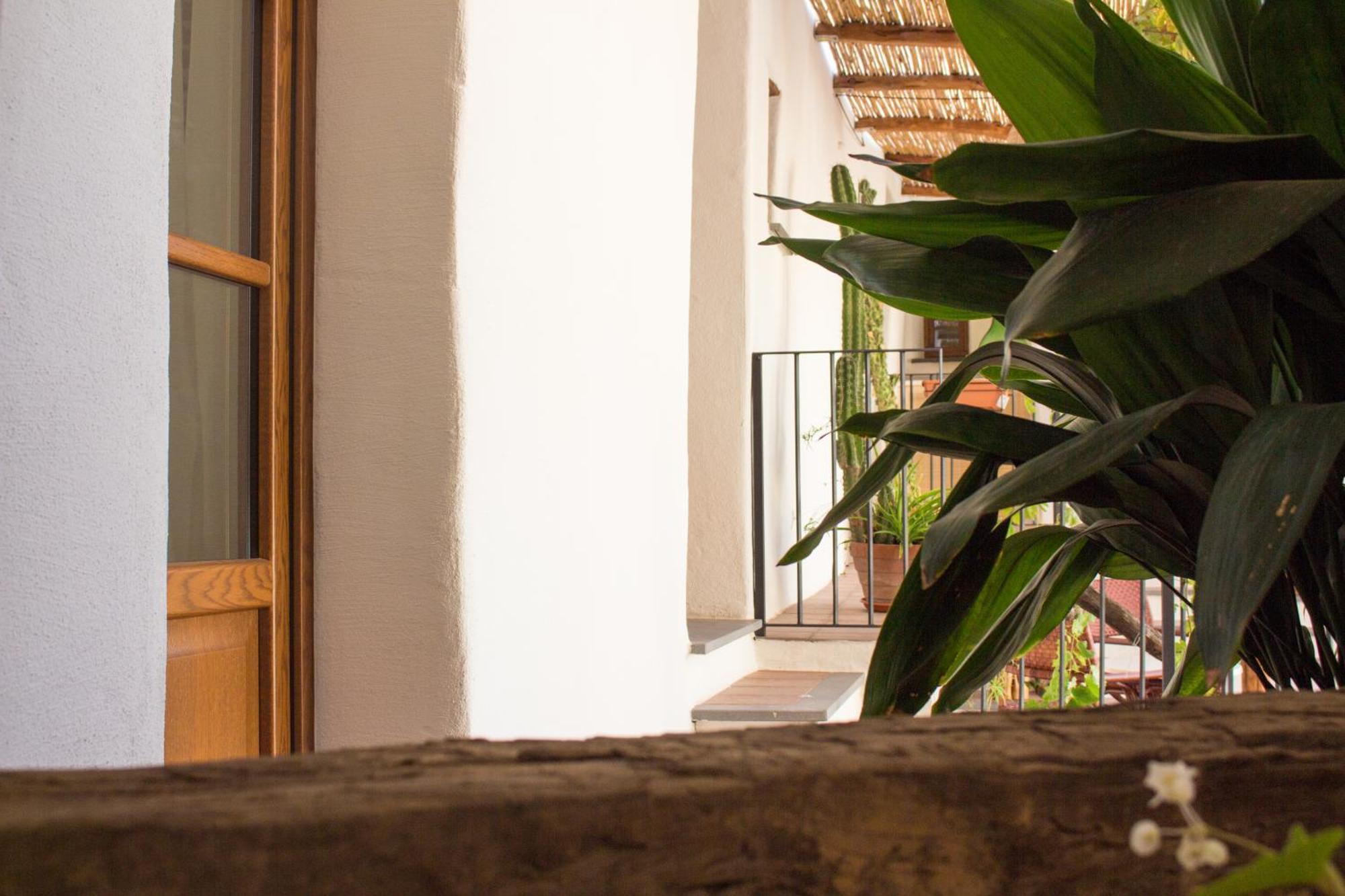 Domo Bangone - Sa Corte Apartment